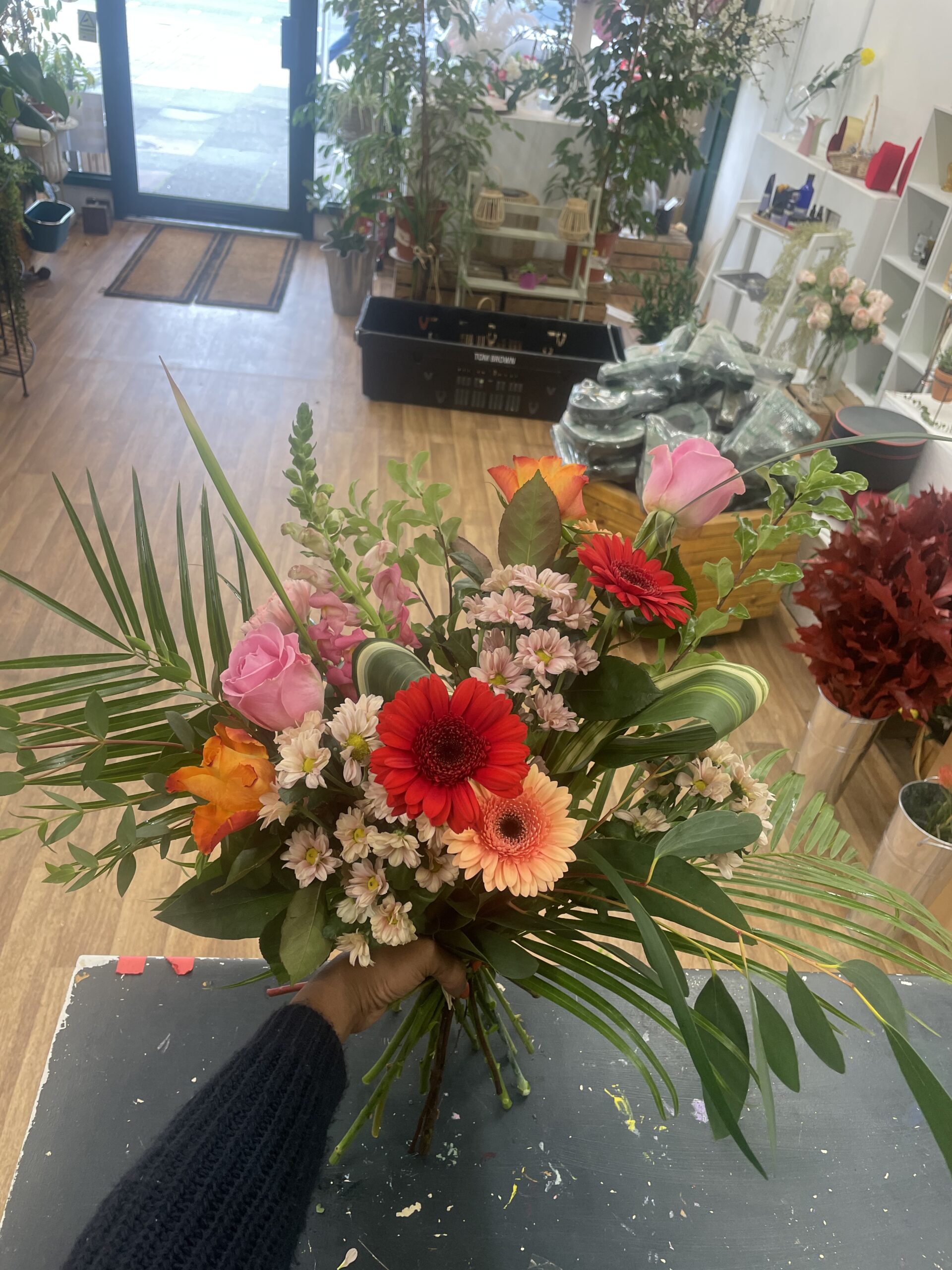 Weekly Subscription Flowers | Fresh Seasonal Bouquets - Image 2